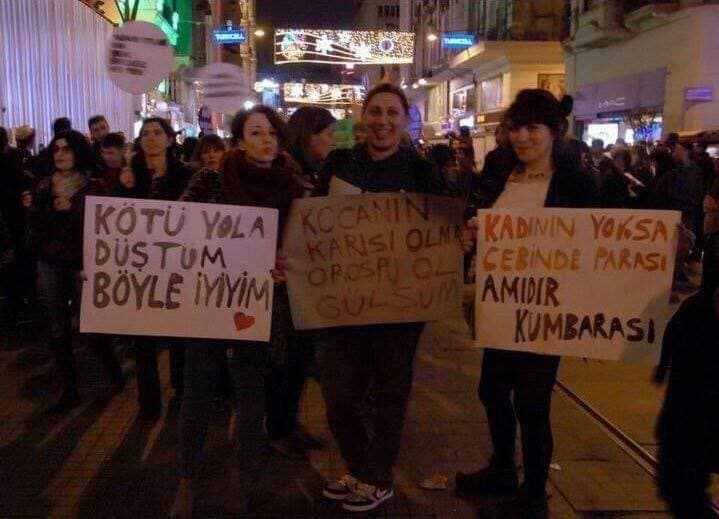 klitorisi okşa